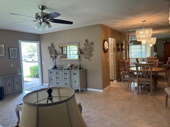 1025 South Drive S D, Delray Beach FL 33445