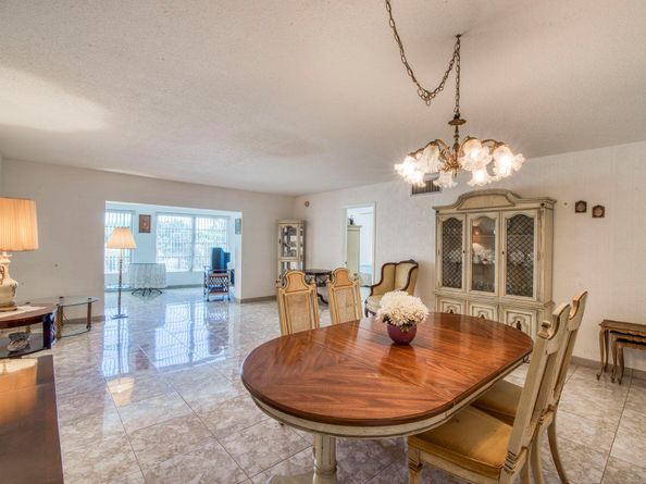 4281 NW 41st Street 320, Lauderdale Lakes FL 33319