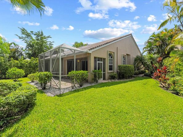 4663 Carlton Golf Drive, Lake Worth FL 33449