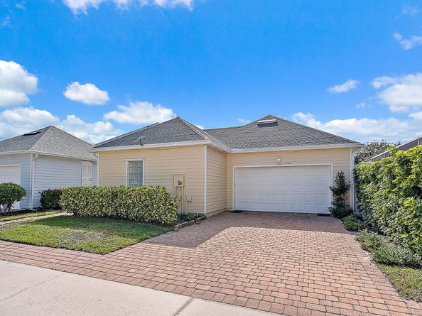 248 Honeysuckle Drive, Jupiter FL 33458