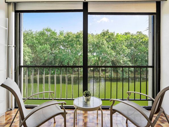 3706 Bridgewood Drive 3706, Boca Raton FL 33434
