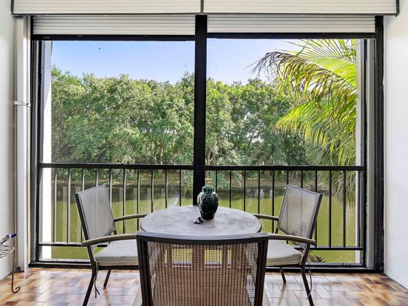 3706 Bridgewood Drive 3706, Boca Raton FL 33434