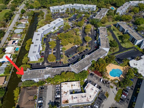 119 Royal Park Dr 4H, Oakland Park FL 33309