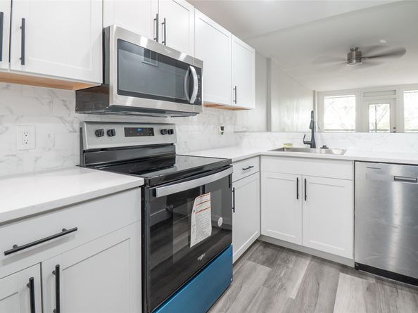 119 Royal Park Dr 4H, Oakland Park FL 33309