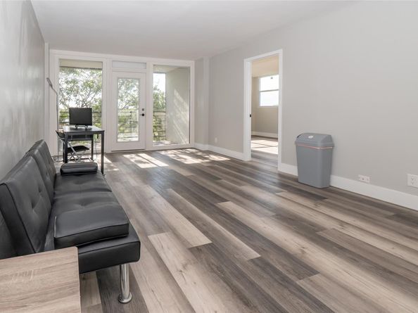 119 Royal Park Dr 4H, Oakland Park FL 33309