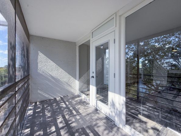 119 Royal Park Dr 4H, Oakland Park FL 33309