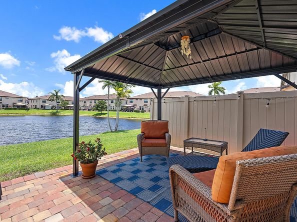 2366 Byron Street, Palm Springs FL 33406