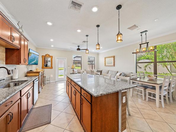 2366 Byron Street, Palm Springs FL 33406