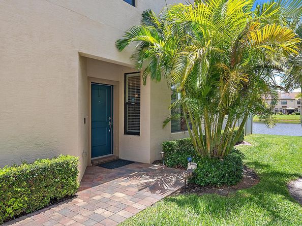 2366 Byron Street, Palm Springs FL 33406