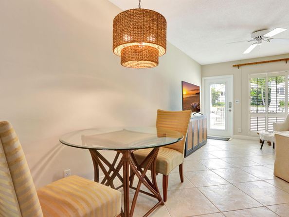 3215 SE 10th Street 102, Pompano Beach FL 33062