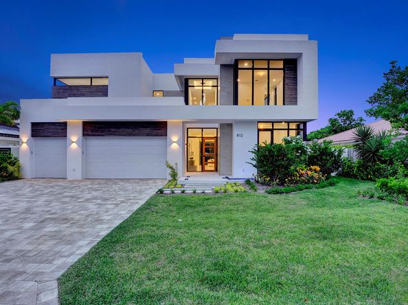 812 Malaga Drive, Boca Raton FL 33432