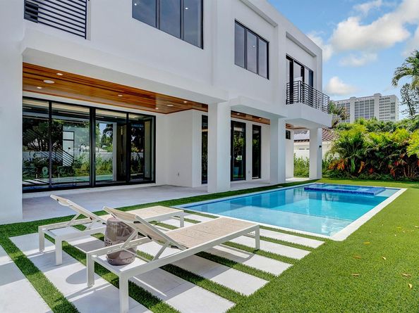 812 Malaga Drive, Boca Raton FL 33432