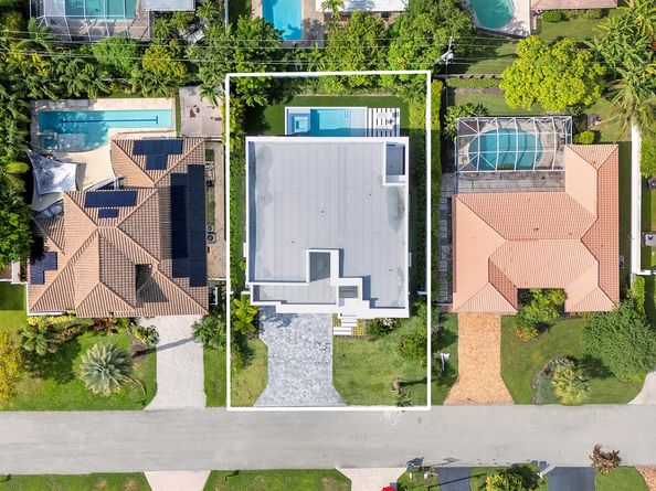 812 Malaga Drive, Boca Raton FL 33432