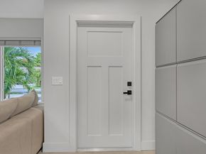 414 W Mango Street, Lantana FL 33462