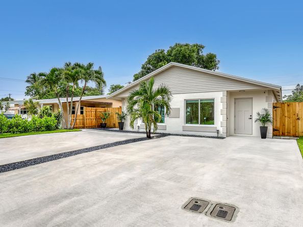 414 W Mango Street, Lantana FL 33462