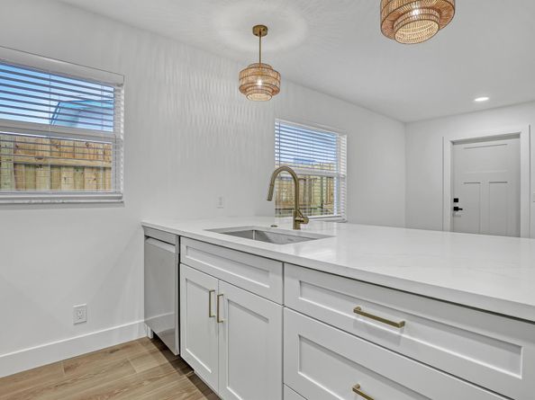 414 W Mango Street, Lantana FL 33462