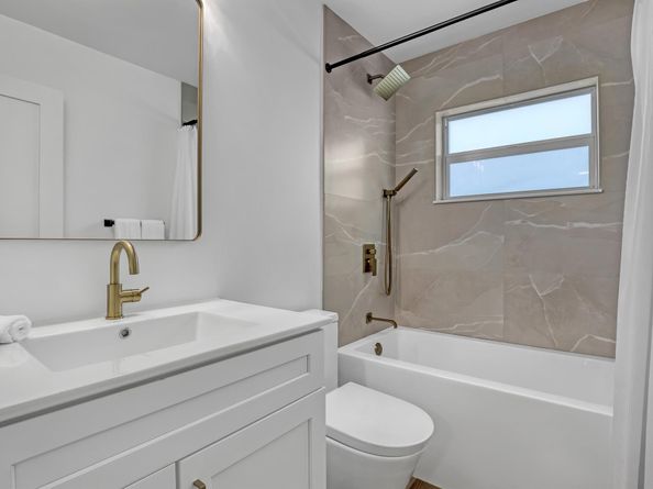 414 W Mango Street, Lantana FL 33462