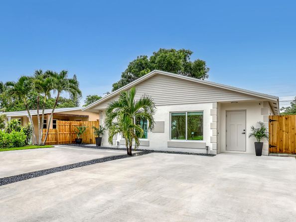 414 W Mango Street, Lantana FL 33462