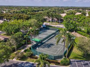 7146 Falls Road E, Boynton Beach FL 33437