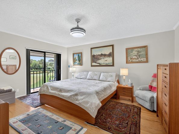 704 Clubhouse Circle, Jupiter FL 33477