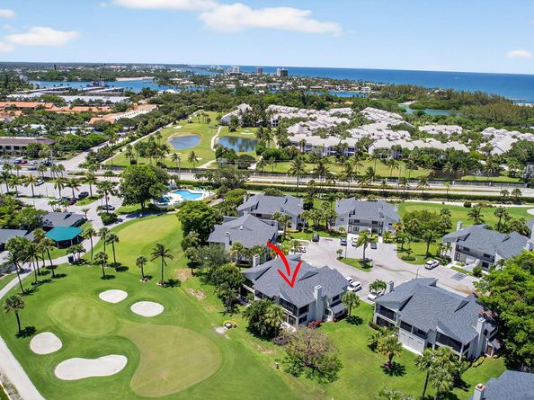 704 Clubhouse Circle, Jupiter FL 33477