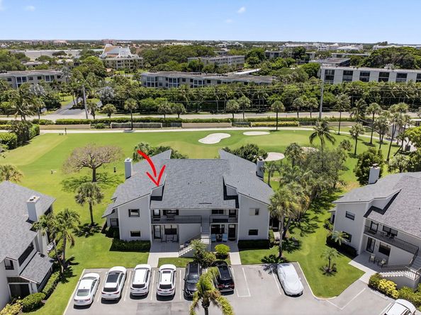 704 Clubhouse Circle, Jupiter FL 33477