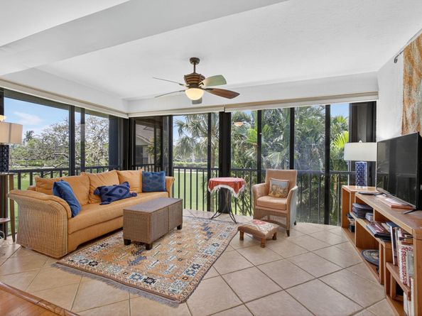 704 Clubhouse Circle, Jupiter FL 33477