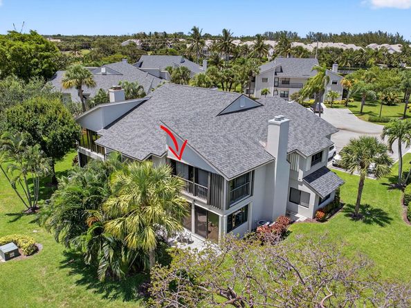 704 Clubhouse Circle, Jupiter FL 33477