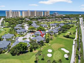 704 Clubhouse Circle, Jupiter FL 33477