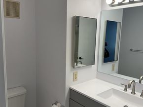 621 NW 105th Way, Pembroke Pines FL 33026