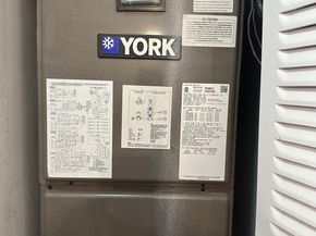 621 NW 105th Way, Pembroke Pines FL 33026