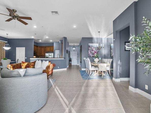 972 Lavender Cir, Weston FL 33327