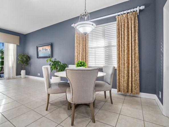 972 Lavender Cir, Weston FL 33327