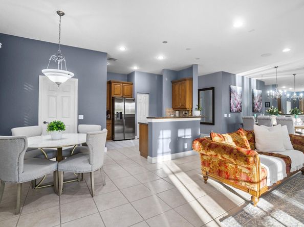 972 Lavender Cir, Weston FL 33327