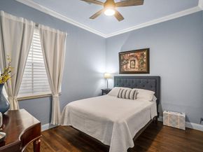 972 Lavender Cir, Weston FL 33327