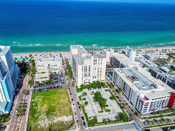 322 Buchanan St 506, Hollywood FL 33019