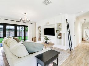 902 Oak Circle, Jupiter FL 33458