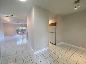 16045 Emerald Cove Rd 16045, Weston FL 33331