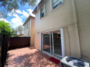 16045 Emerald Cove Rd 16045, Weston FL 33331