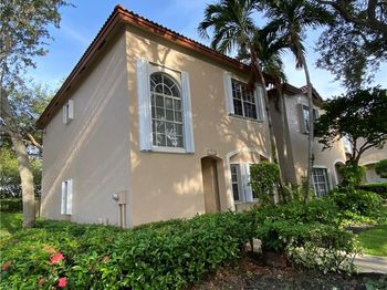 16045 Emerald Cove Rd