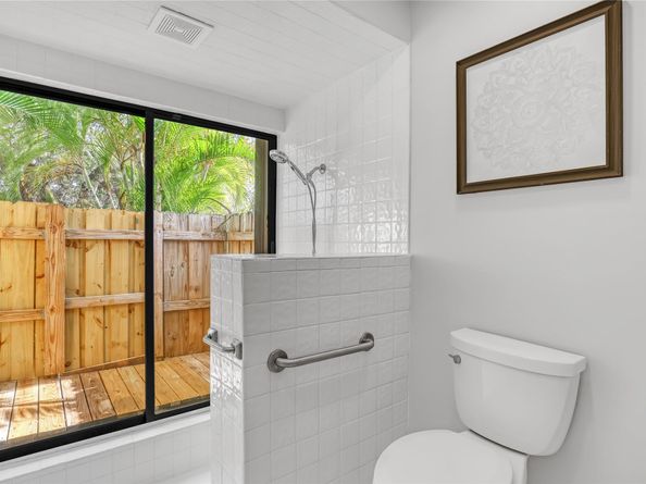 6488 Pond Apple Rd, Boca Raton FL 33433
