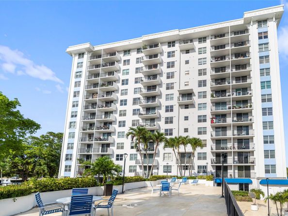 1800 N Andrews Ave 8C, Fort Lauderdale FL 33311