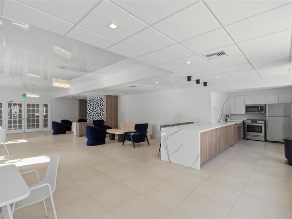 1800 N Andrews Ave 8C, Fort Lauderdale FL 33311