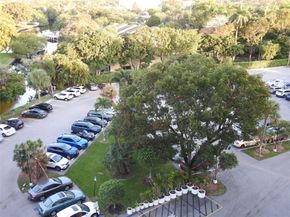1800 N Andrews Ave 8C, Fort Lauderdale FL 33311