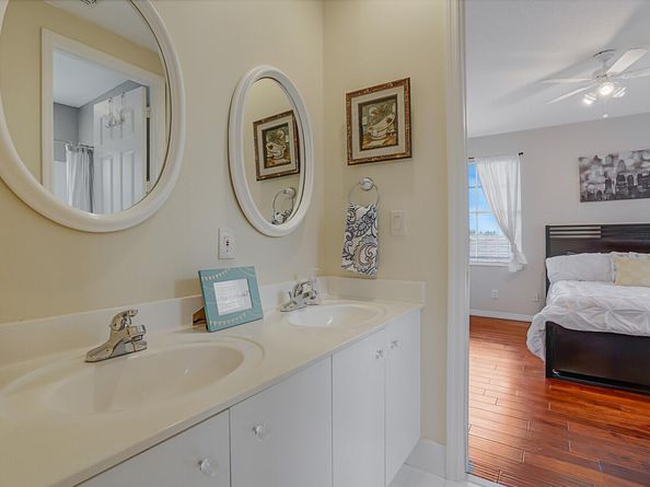 2394 Kemps Bay, West Palm Beach FL 33411