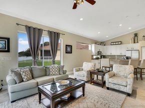 2394 Kemps Bay, West Palm Beach FL 33411