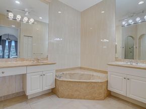 2394 Kemps Bay, West Palm Beach FL 33411