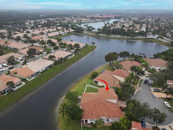 2394 Kemps Bay, West Palm Beach FL 33411