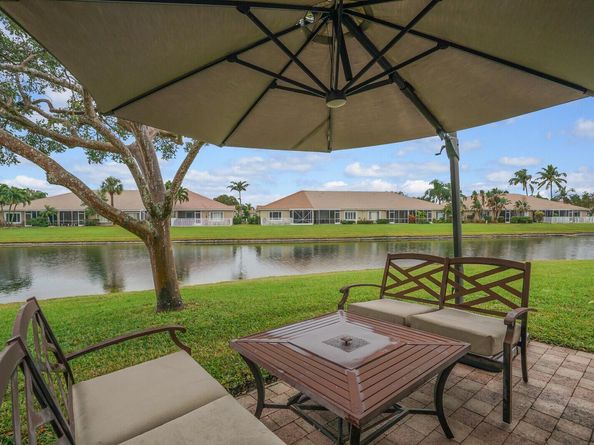 2394 Kemps Bay, West Palm Beach FL 33411