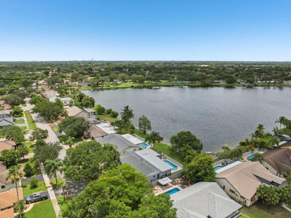 11756 SW 53rd Pl, Cooper City FL 33330